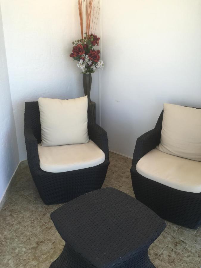 Appartement Spacieux, Front De Mer, Vue Splendide سالو المظهر الخارجي الصورة