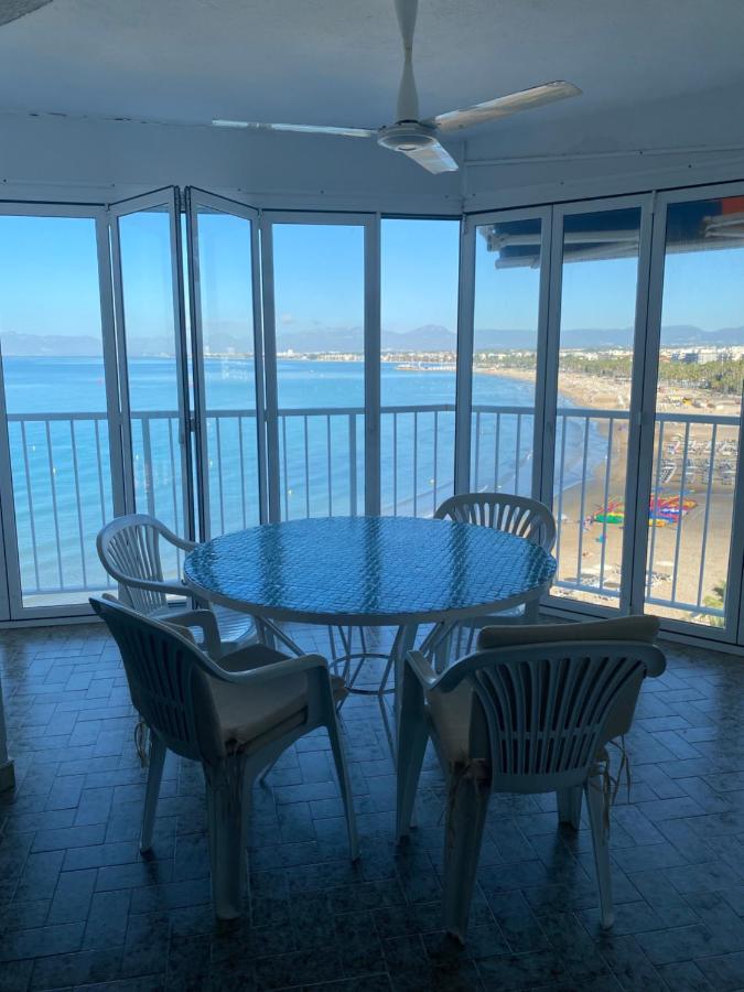 Appartement Spacieux, Front De Mer, Vue Splendide سالو المظهر الخارجي الصورة